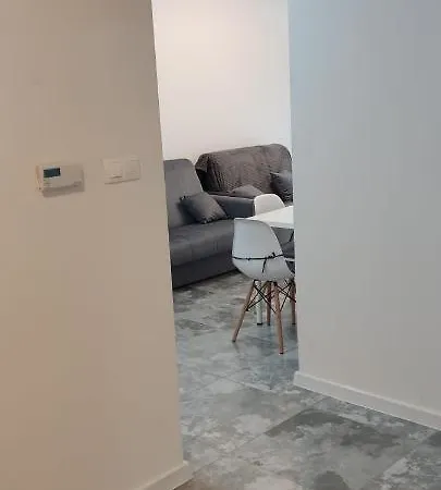 Apartament Swidnica شقة