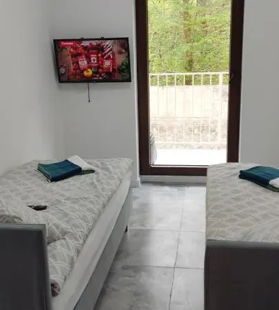 Apartament Swidnica アパート シュフィドニツァ